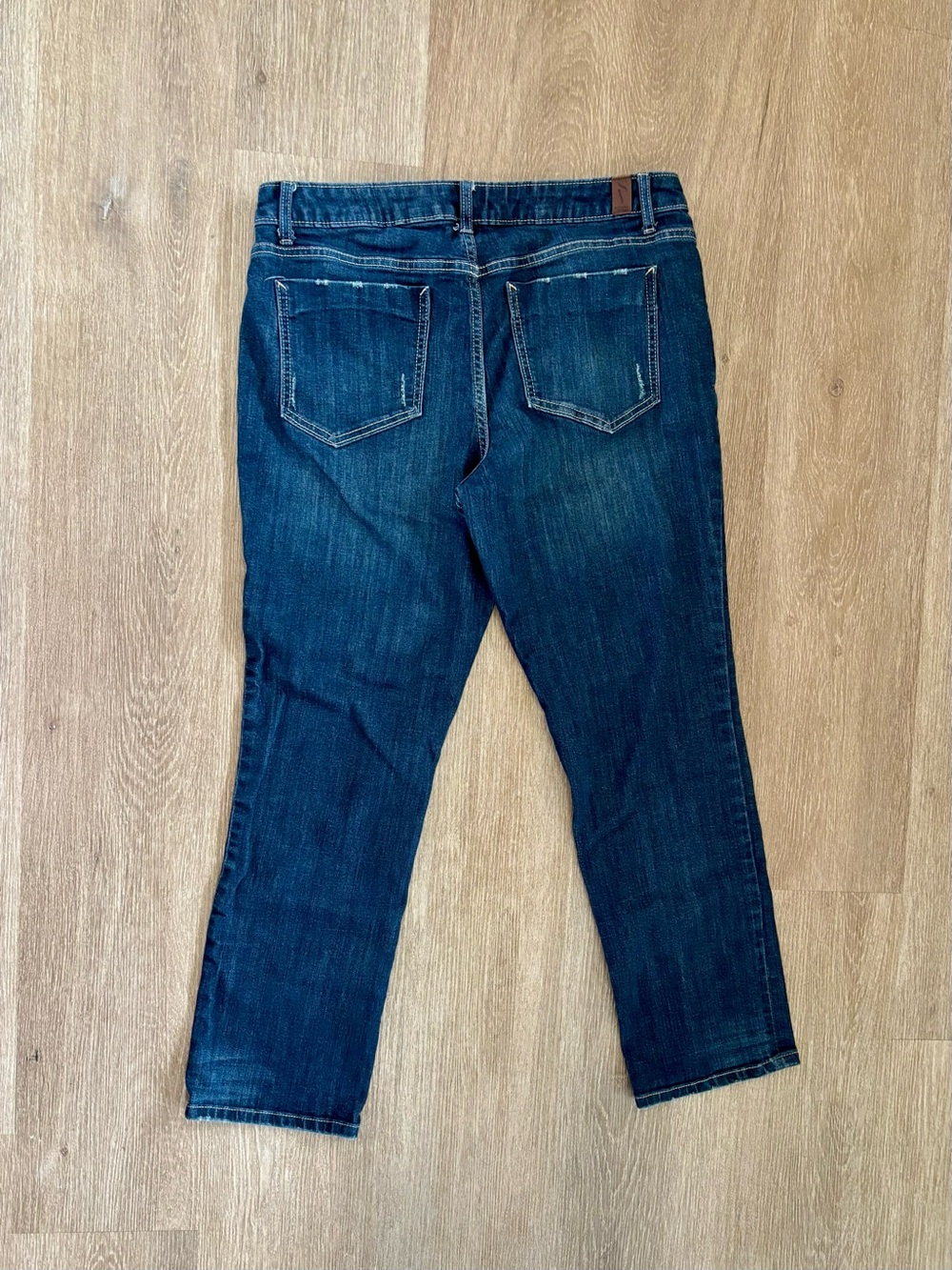 Simply Vera Vera Wang Dark Blue Cropped Slim Jeans